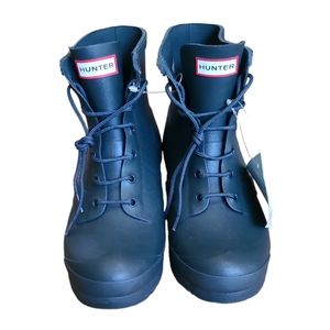 HUNTER Rain / Snow Boots Fark Green Wellington Boys Sz 5 NEW NWT